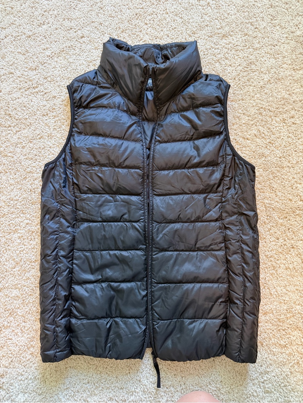 Uniqlo puff vest